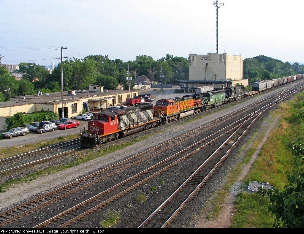 CN 5291, TWO BNSF & IC 